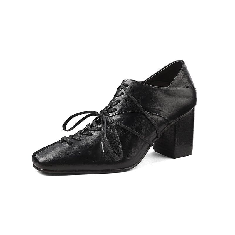70mm Block Heel Washed Horse Leather Ballet-Inspired Lace-Up Pumps in Red/Black