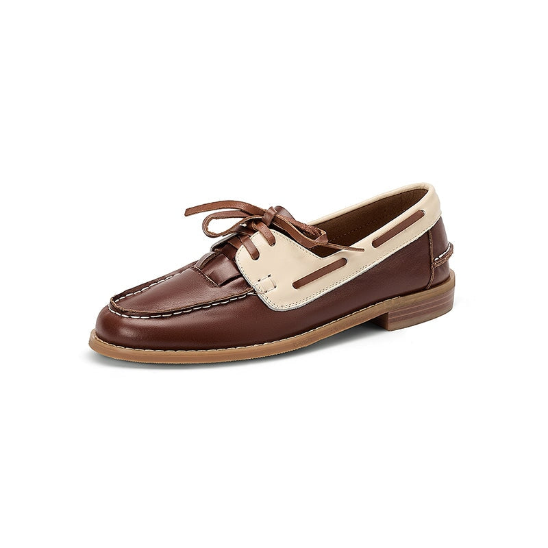 British Style Leather Boat Shoes for Women Contrast Color Lace-Up Loafers in Black/Brown