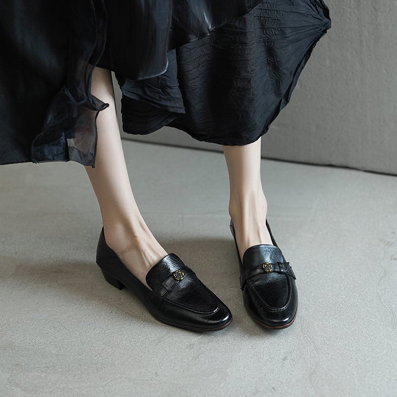 British Style Washed Horse Leather Penny Loafers with Metal Camellia Black/Grey/Brown/Apricot