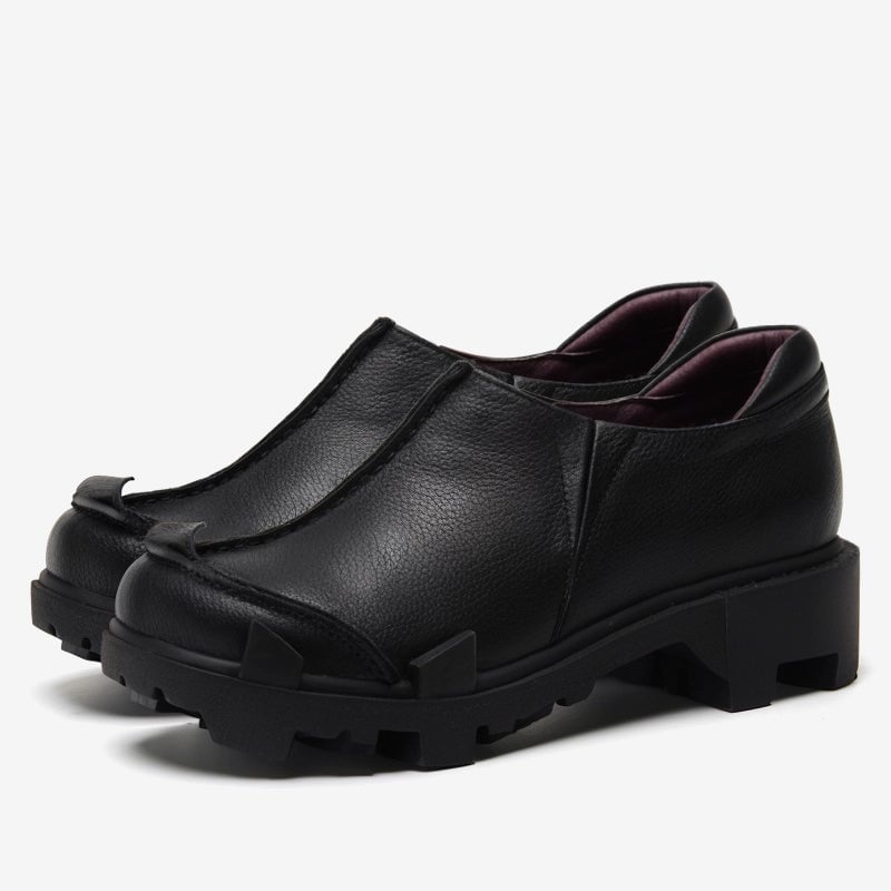 Custom Color Women’s Retro Leather Loafers Handmade Casual Platform Commuter Shoes in Black/Red