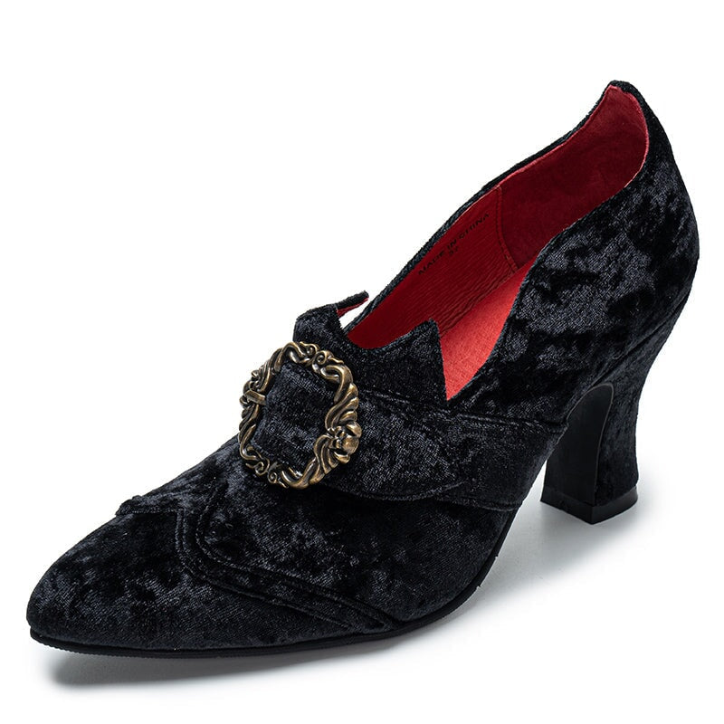 Handmade Gothic Witch Buckle Pumps for Women Vintage Pointed Toe Lolita Shoes in Black
