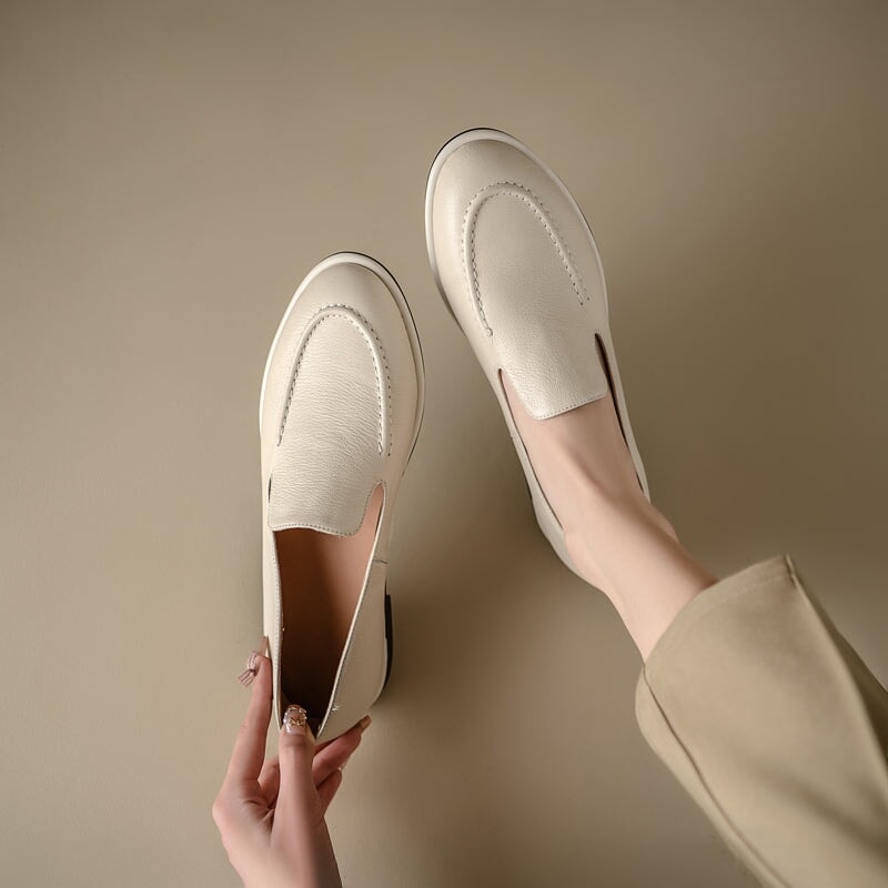 Minimalist Women's Cow Leather Flats Slip On Casual Loafers in White/Black