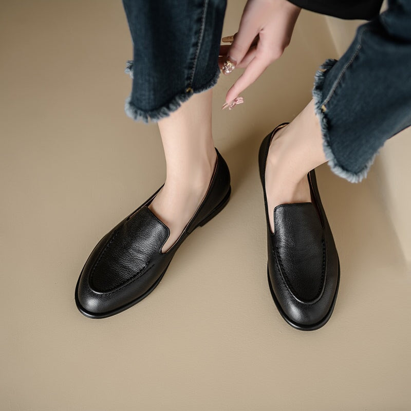 Minimalist Women's Cow Leather Flats Slip On Casual Loafers in White/Black