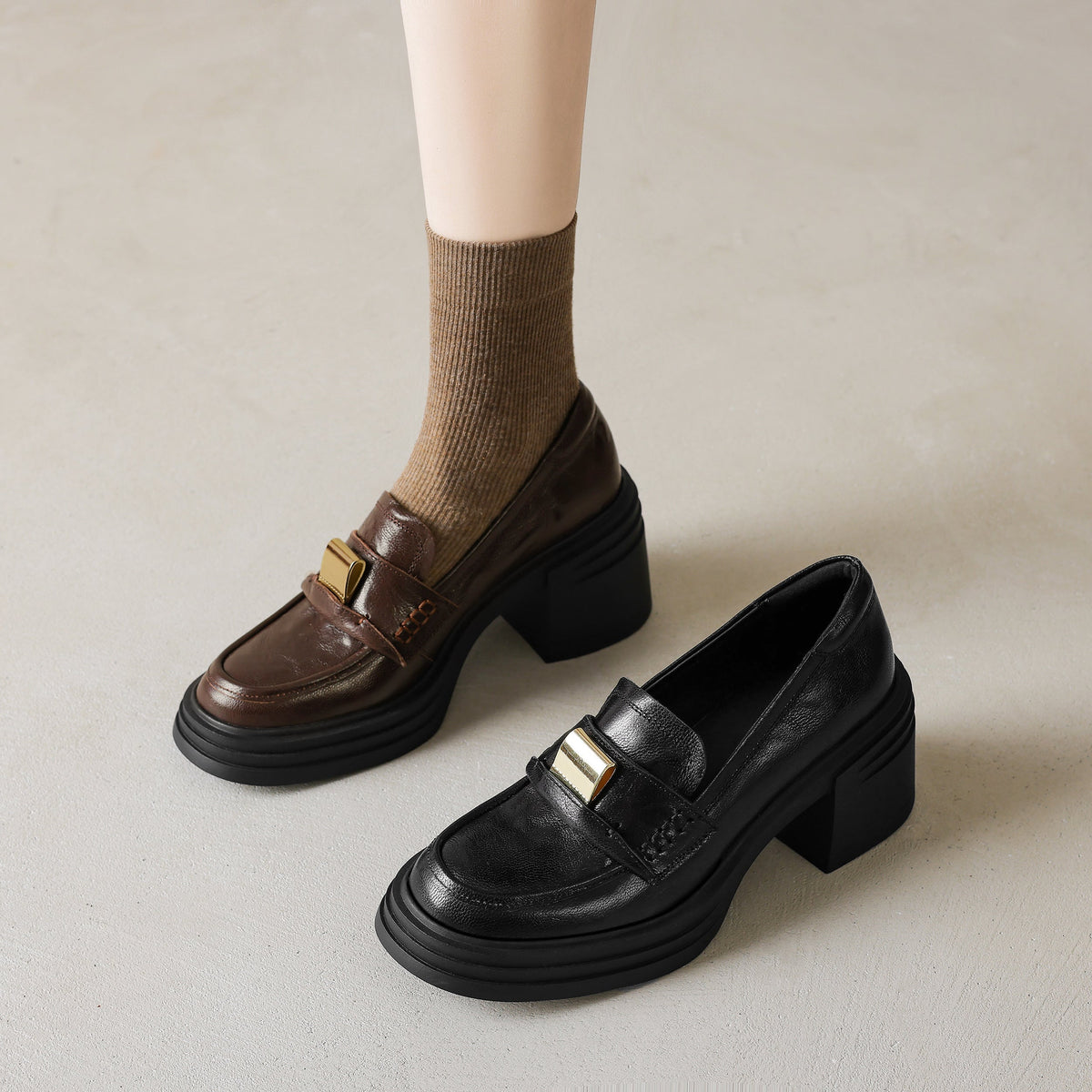 Retro Round-Toe 65mm Block Heel Sheepskin Penny Loafers with Metal Decoration Brown/Black