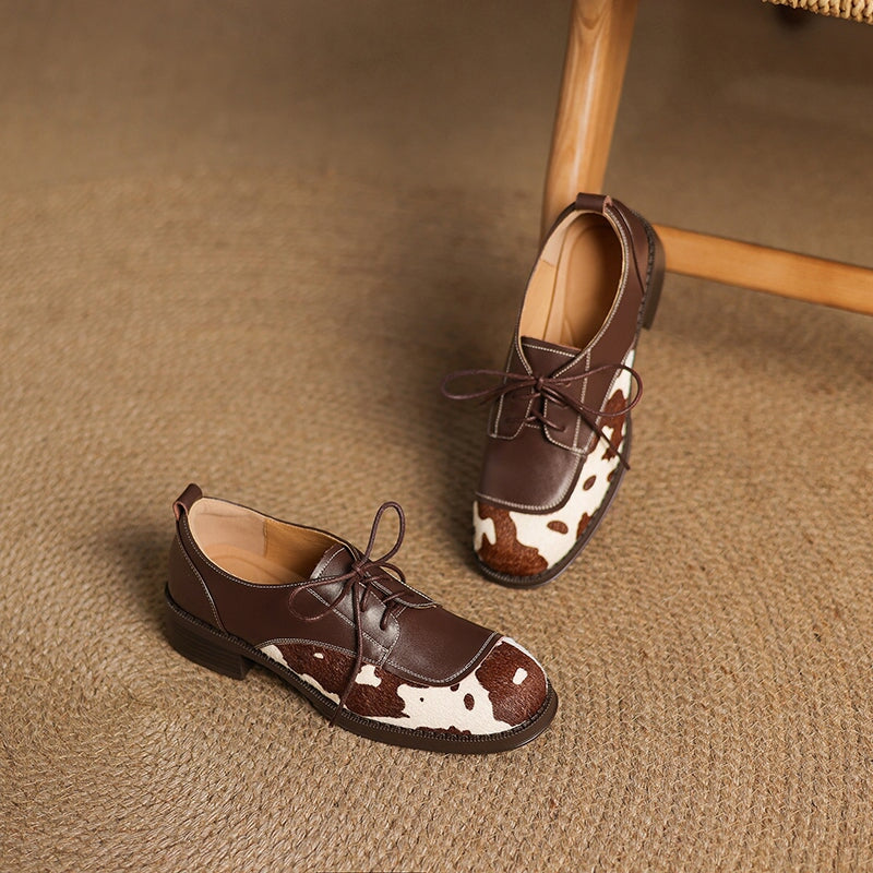 Unique Cow Pattern Handmade Leather Lace-Up Oxford Shoes in Black/Brown