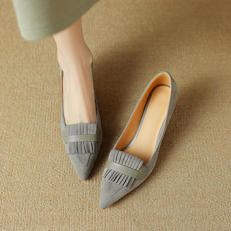 Vintage Pointed-Toe Suede Tassel Slip-On Pumps for Women 55mm Kitten Kiltie Heels in Black/Grey