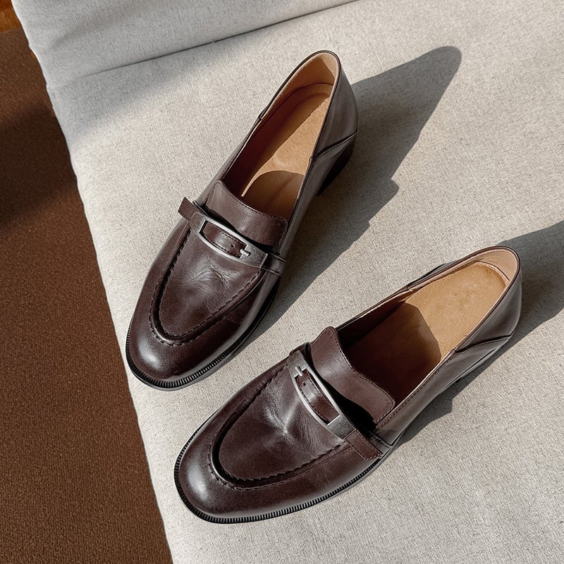 Women's British Style Cow Leather Loafers with Metal Buckle in Black/Brown
