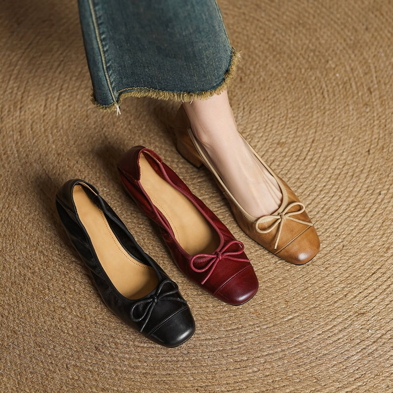 Women's Retro Cow Leather Square Toe Bow Pumps in Black/Khaki/Red