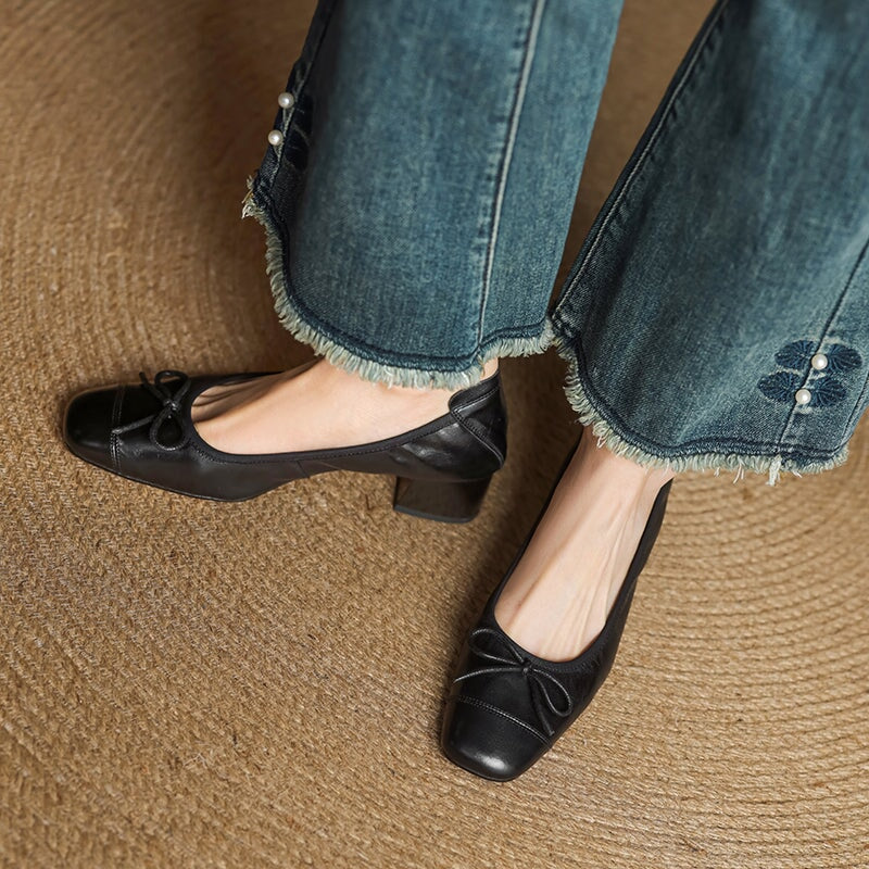 Women's Retro Cow Leather Square Toe Bow Pumps in Black/Khaki/Red