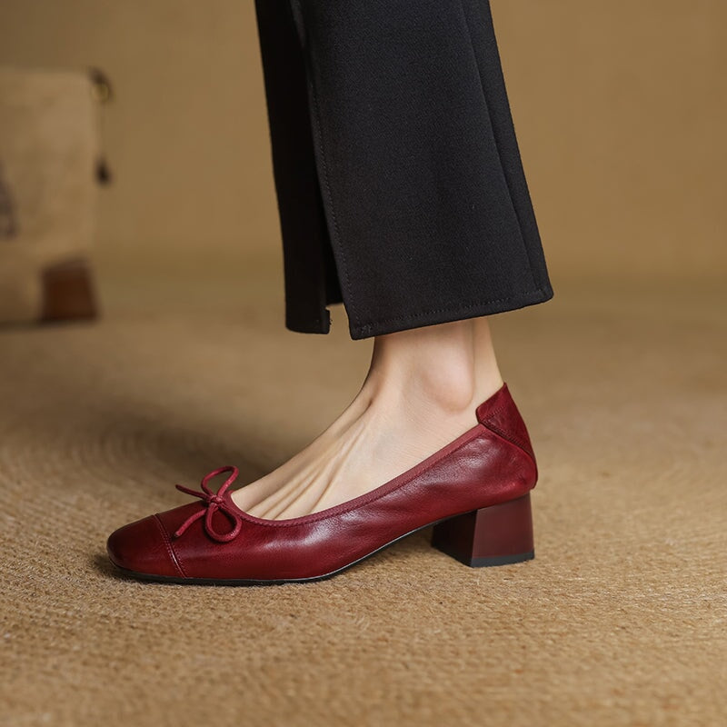Women's Retro Cow Leather Square Toe Bow Pumps in Black/Khaki/Red
